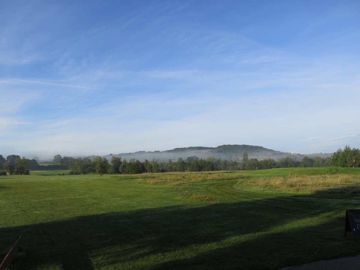 A fine September morning. Light cloud, moderate breeze and dry.