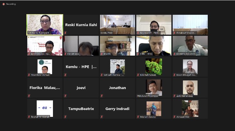 Ekonomi digital sangat penting bagi perekonomian nasional. Kita semua perlu mengawal perundingan “Joint Statement Initiative on E-Commerce” di WTO agar hasilnya dapat mendukung pengembangan ekonomi digital Indonesia yang turut membantu jutaan UMKM memperluas cakupan pasar mereka
