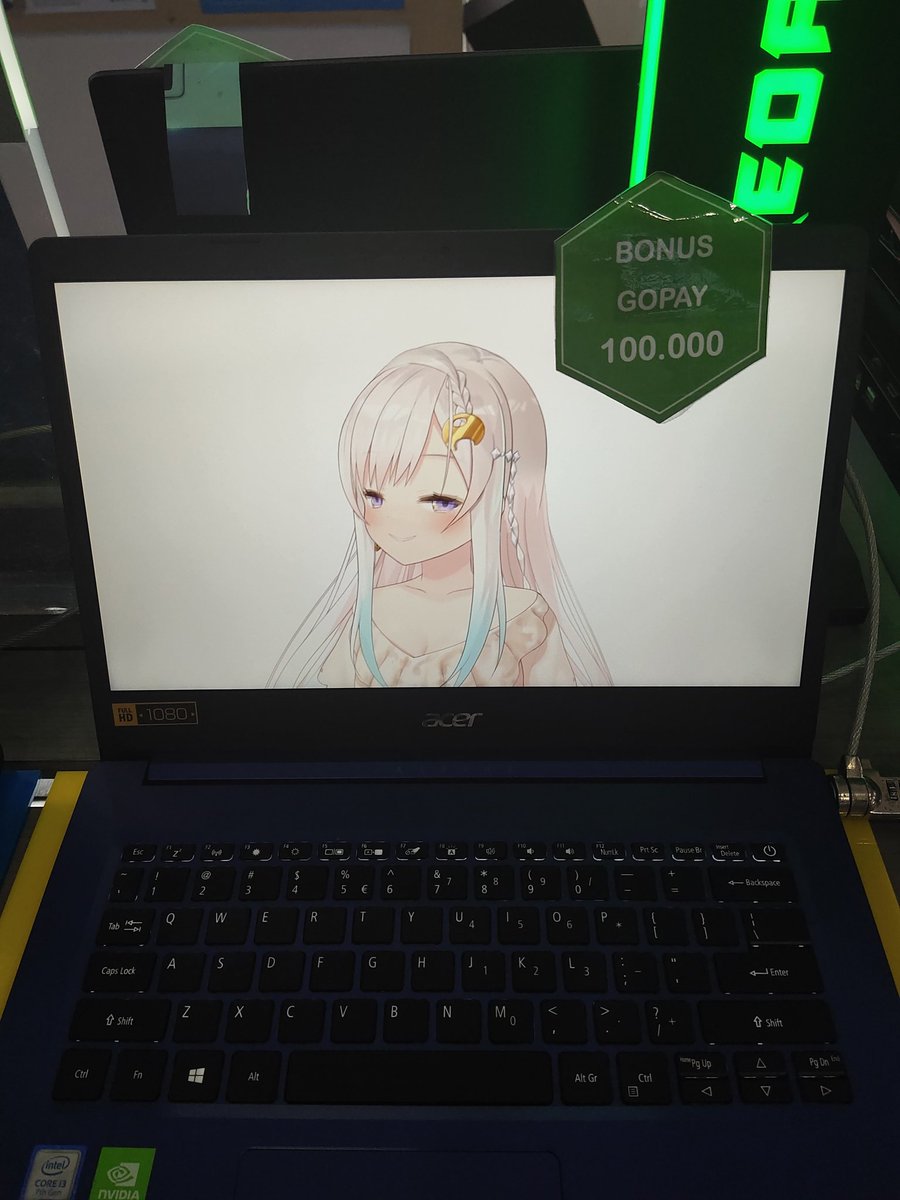 Mnaufalrandom's tweet photo. Im bored, so i just brainwash entire shopping mall with local alien #iomemes https://t.co/AH0QRwIG0L