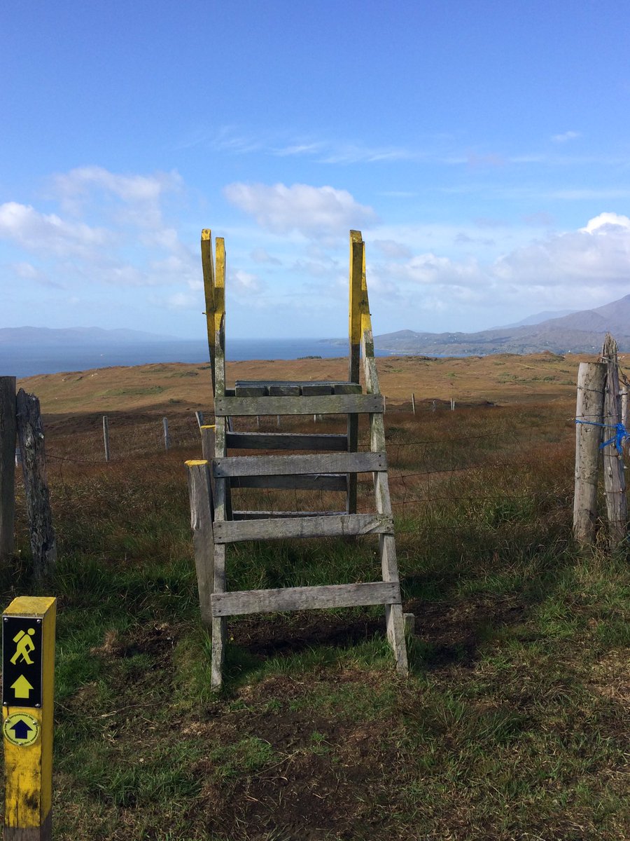 kingtara's tweet photo. Completed 3rd stage of #Bearabrefniway on Sat 5th Sep, Glengariff to Kealkill, 18km. Lovely hike. https://t.co/ldPuYdzPuJ