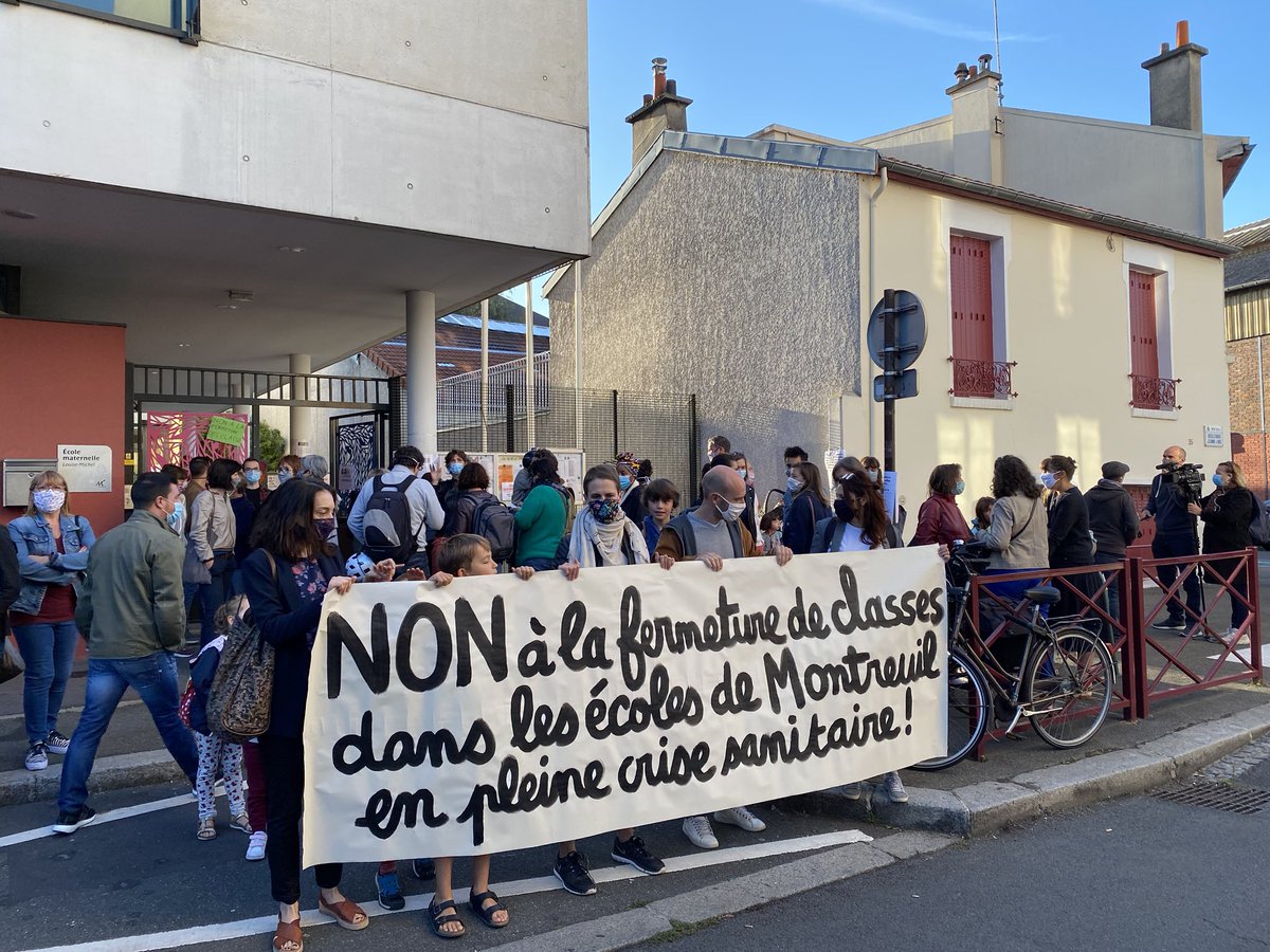 glechequer's tweet photo. Avec Dominique Attia adjointe au maire à l’éducation et @DCreachcadec nous sommes allés apporter notre soutien et celui de la municipalité conduite par @PatriceBessac à la mobilisation des parents et équipes éducatives. 2/2 https://t.co/8V1VPFfiWb