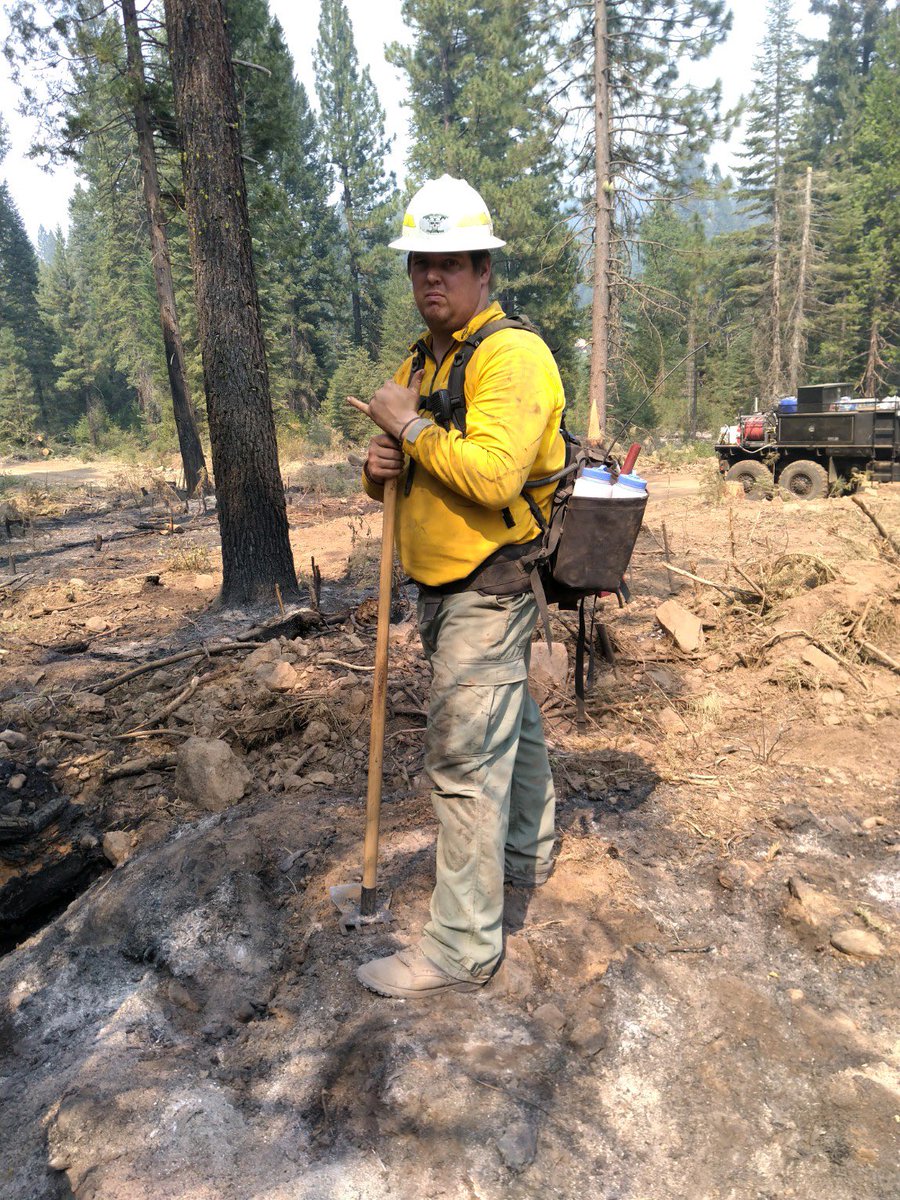 ALSWildland's tweet photo. E1083 crew sent some updates from their current assignment on the #NORTHCOMPLEX They have been assigned to a strike team mopping up surrounding small fires and IA new starts in the Plumas NF. #AdvancedLifeSystems #region6 #pnw #FireSeason2020 https://t.co/yq1X9h5L6d