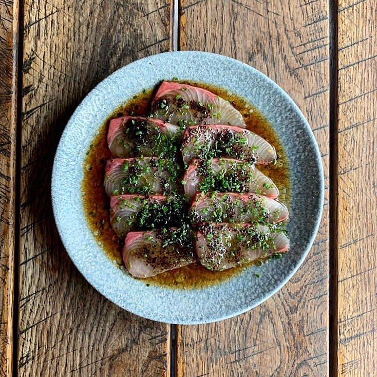 Ms. G’s Sydney Sashimi as a starter? Yes Please! <a href="/SpencerGulfKing/">Spencer Gulf Kingfish from South Australia</a> is being served in this amazing combination of ponzu, kombu and chives! ❤️