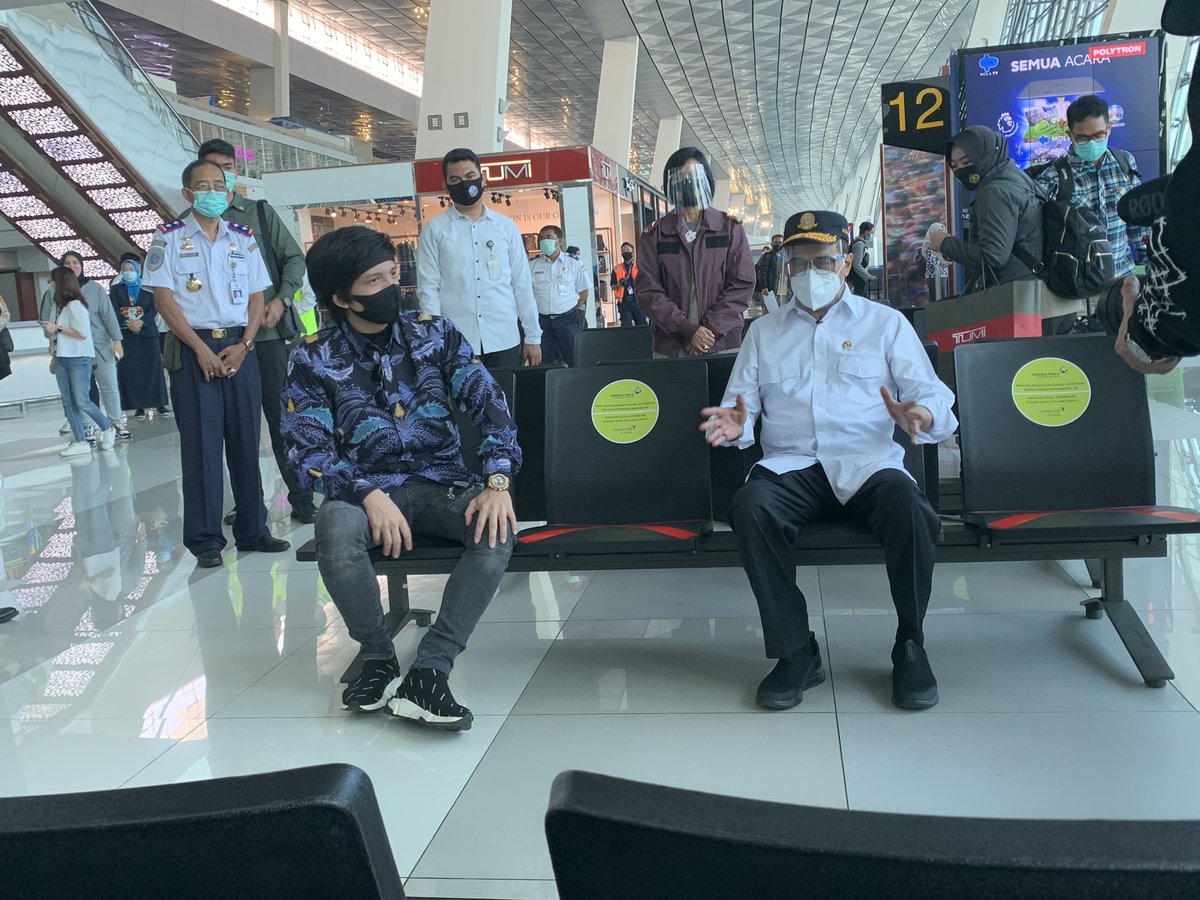 Garuda Indonesia tweet media