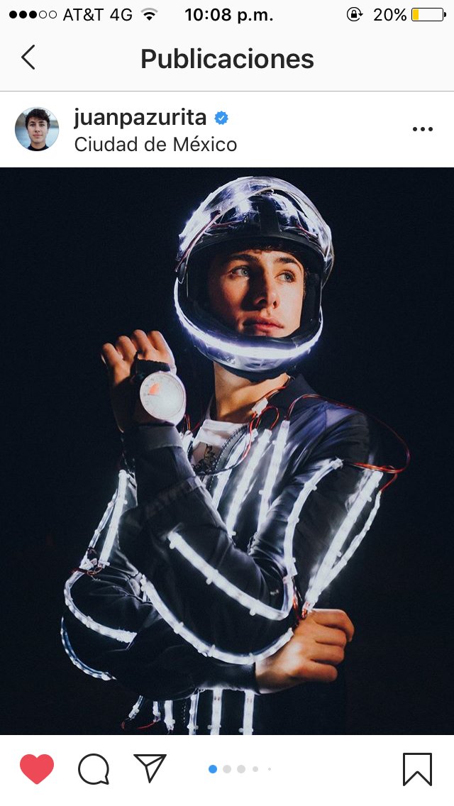 Litziballadare1's tweet photo. Les presento a Juan basurita 🤠 @JuanpaZurita 

JZ JUEZ EN PEQUEÑOS GIGANTES https://t.co/zY6F1SQavO