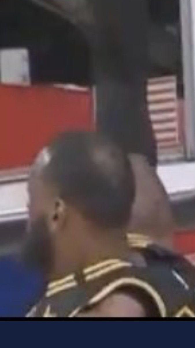knightyty's tweet photo. @Dom_2k Just let it go https://t.co/wl9qxI6Kw7