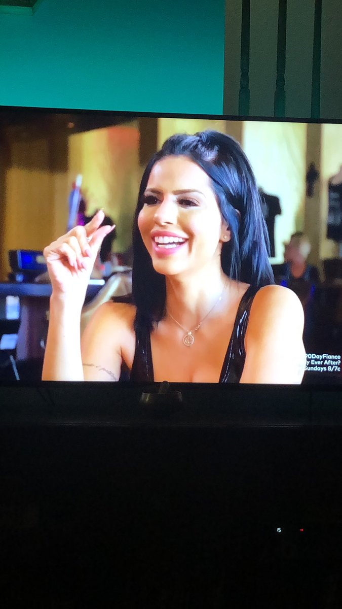 Lmao Larissa and Jessica talking shit on colt’s little dick on national tv is the ultimate revenge #90DayFianceHappilyEverAfter #90DayFiance