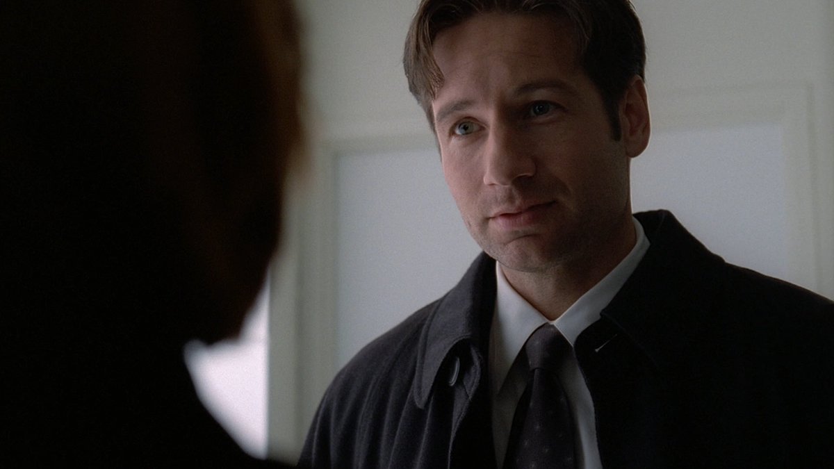 "There is an awkward moment, information and feeling being passed without words. Mulder trying to gauge and divine Scully's spirits while she is simultaneously trying to disguise them." #XFScriptWatch