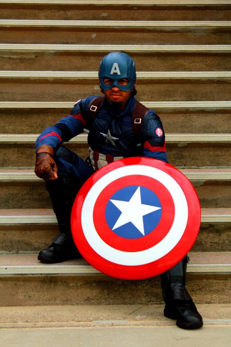 ComicsLounge's tweet photo. @LCMLessons We would love to have our #HeroesofHope organization be a community partner of the #RCSD this school year! Please feel free to reach out to us to discuss more in depth. Our mission is to bring HOPE back to kids in the #ROC! Here’s just one of our local heroes! https://t.co/J2GTtVDrvo