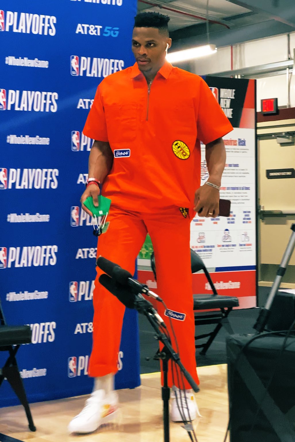Russell westbrook discount orange shirt