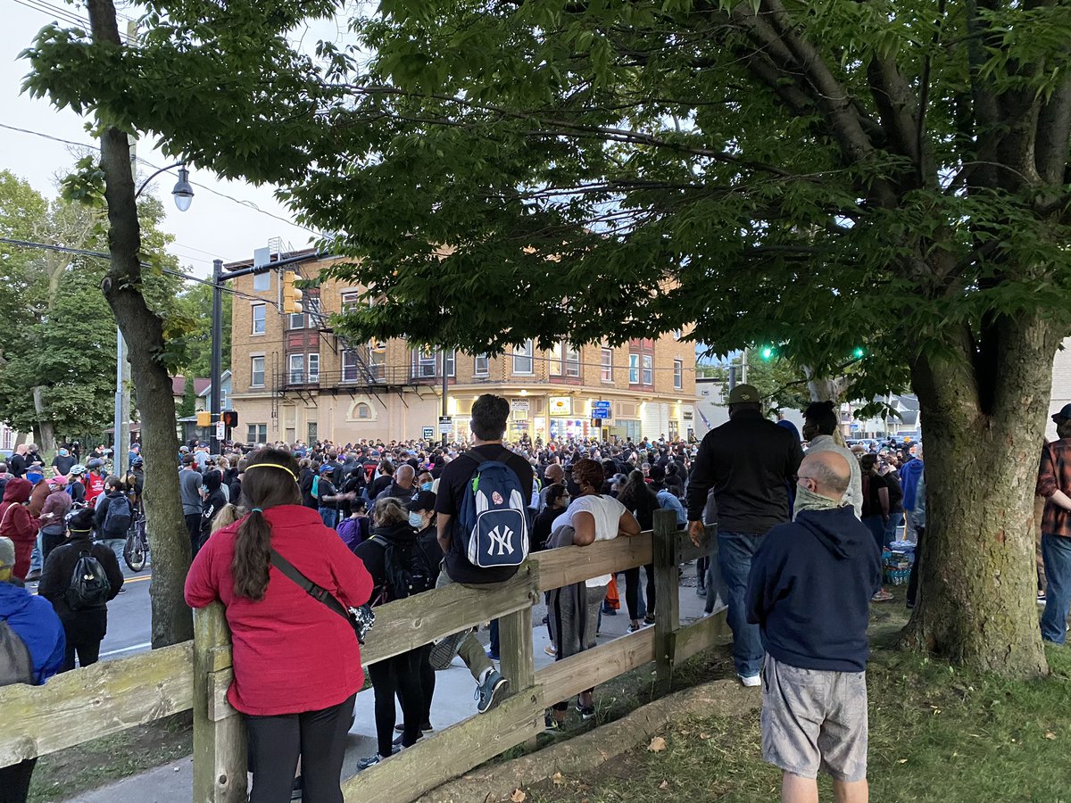 Joshua_Greene14's tweet photo. Another powerful and moving night of protests in the city. Crazy how peaceful they can be when the cops don’t try to antagonize us with violence. Thank you to everyone that came out tonight, you’re what makes this city great. #DanielPrude #DefundTheRPD https://t.co/8YOnjL8VwC