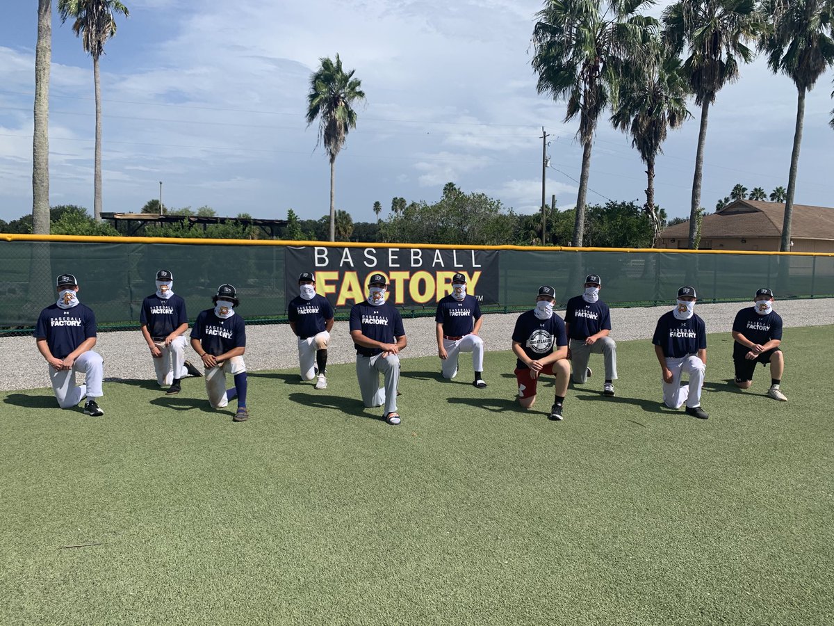 BaseballFactory's tweet photo. Congratulations to the Great Lakes squad - Champions of the 2020 ⁦@BaseballFactory⁩ All-Region Tournament! Here they are  in their social distanced and masked team picture. https://t.co/tMbbGd4NEc