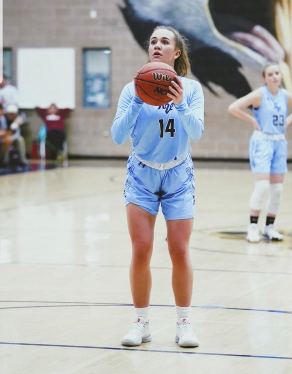 Brooklyn Seymour 5'10" G/F 2021
@brooklynsey14
Ralston Valley HS 

One of the most athletic athletes I have ever coached. Can out jump just about anyone on the boards. Incredible first step acceleration and aggressive defender