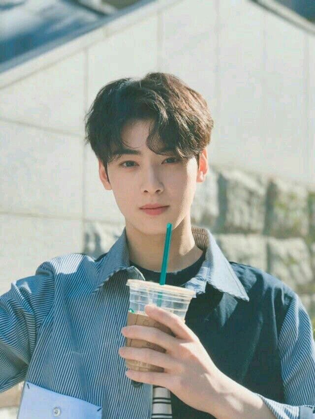 Haiii salkenn gua renall Masi newbie nihh minta di ajarinn
Mutualan?rt like
Fambest? DM 
#roleplayerindonesia #roleplayer #roleplayerkpop #roleplayers #ASTRO #EUNWOO
