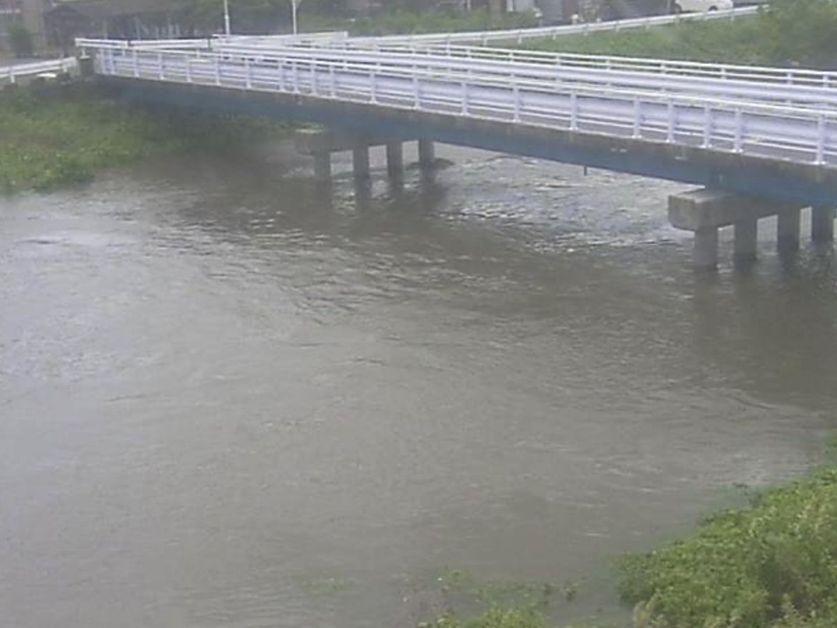 ライブカメラ検索マップ 09 07 14 50ごろの日光川 一宮市萩原町築込字西古川１番地 戸苅 の様子 水位は下がっています ライブ映像を見るにはこちら T Co Idyigdt0ea 新川 五条川 天白川 日光川 境川 逢妻川 ライブカメラ