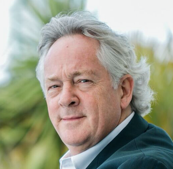 DentistryTfi's tweet photo. MEET OUR TEAM - DR BILL KELLNER-READ BDSc (Dentist).
Dr Bill is #passionate about starting early with #children.
Not just to prevent #toothdecay but also to ensure that they develop without #airway & #posturalproblems.
He is also an #author & #speaker.
https://t.co/NCDBMnOqKY https://t.co/Viy0FaJSQ2