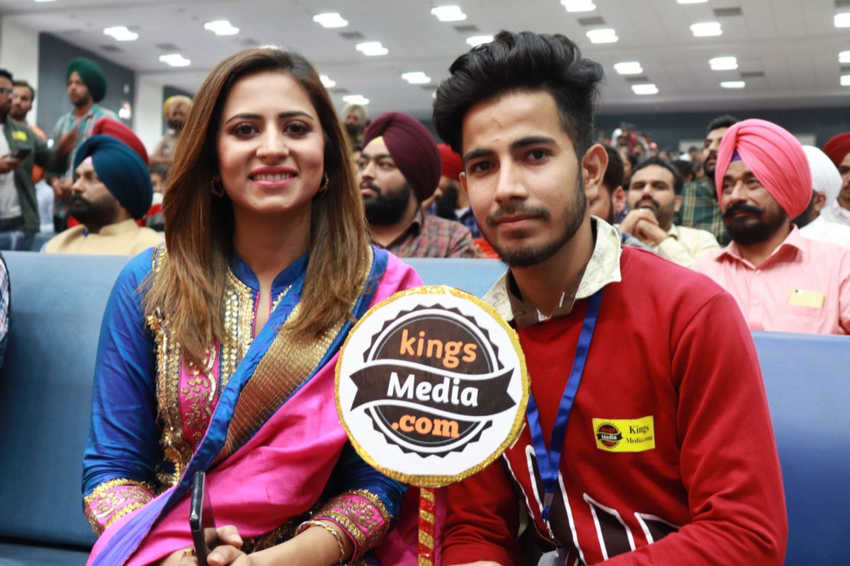 SainNitik's tweet photo. Happy Birthday @sargun_mehta ji best wishes 😇🎉 https://t.co/0xUFYTiRmU