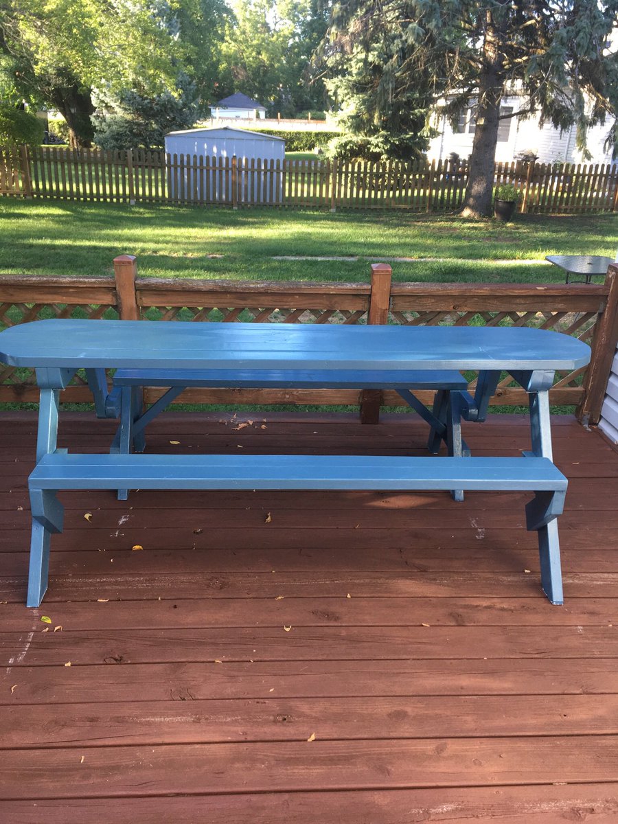 falkynpunch's tweet photo. My Dad and I finished making a DIY bench/picnic table combo, so that’s pretty rad. Only took us like a month. https://t.co/9whnMnrMqJ