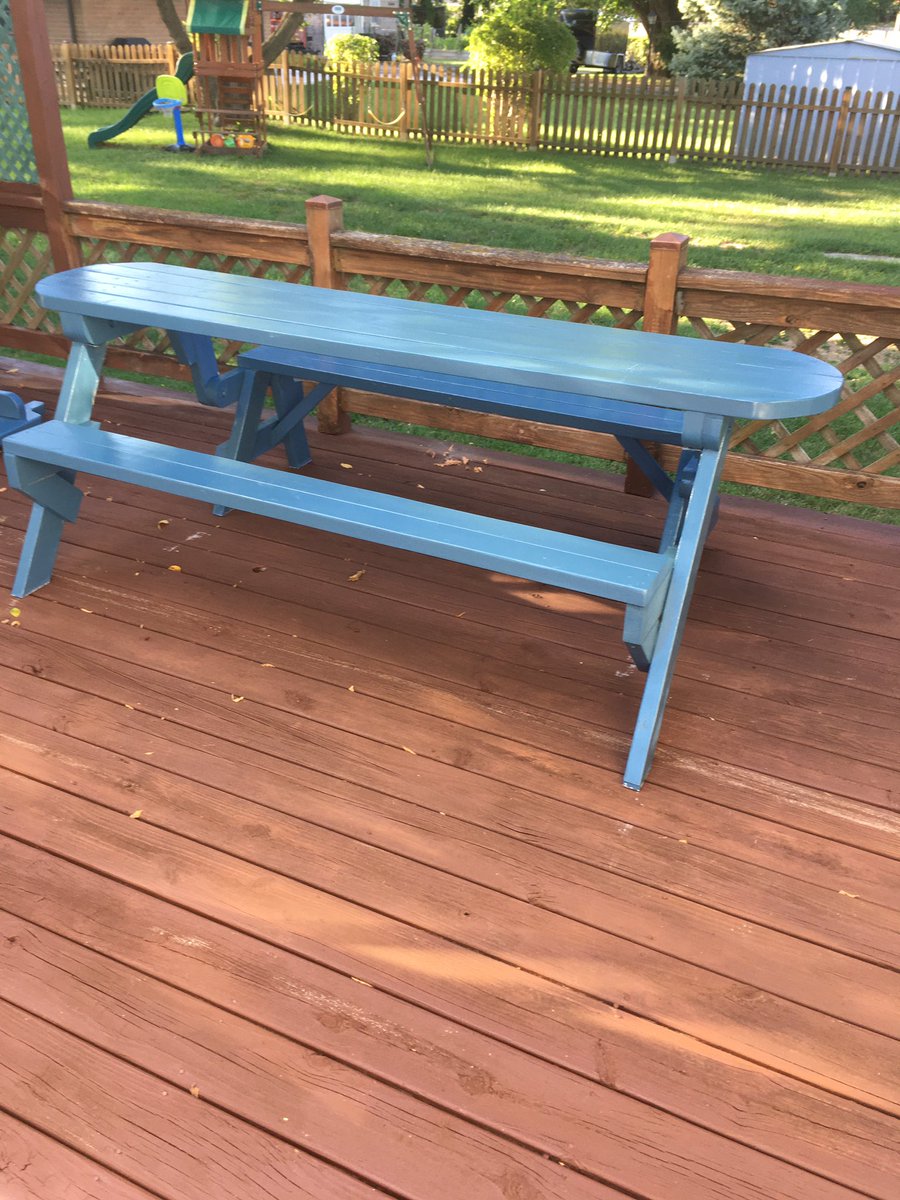 falkynpunch's tweet photo. My Dad and I finished making a DIY bench/picnic table combo, so that’s pretty rad. Only took us like a month. https://t.co/9whnMnrMqJ