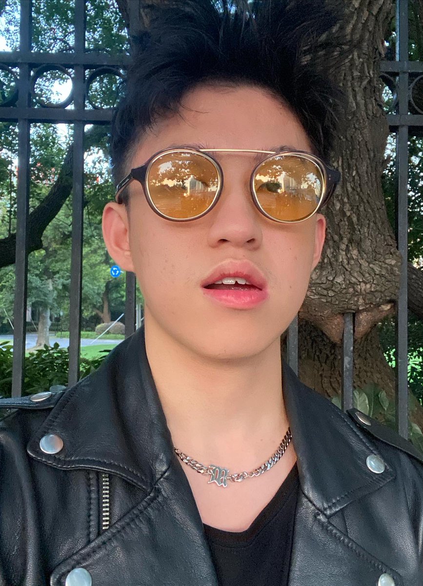 richbrian's tweet photo. i guess im just 2 busy living https://t.co/1mJo2UoOFh