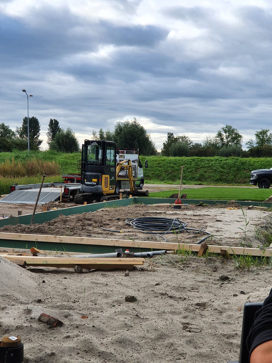 Mooi begin #luxe #garage met #terrasoverkapping <a href="/schuurtjebouwer/">eddy</a> houtbouwdevries.nl