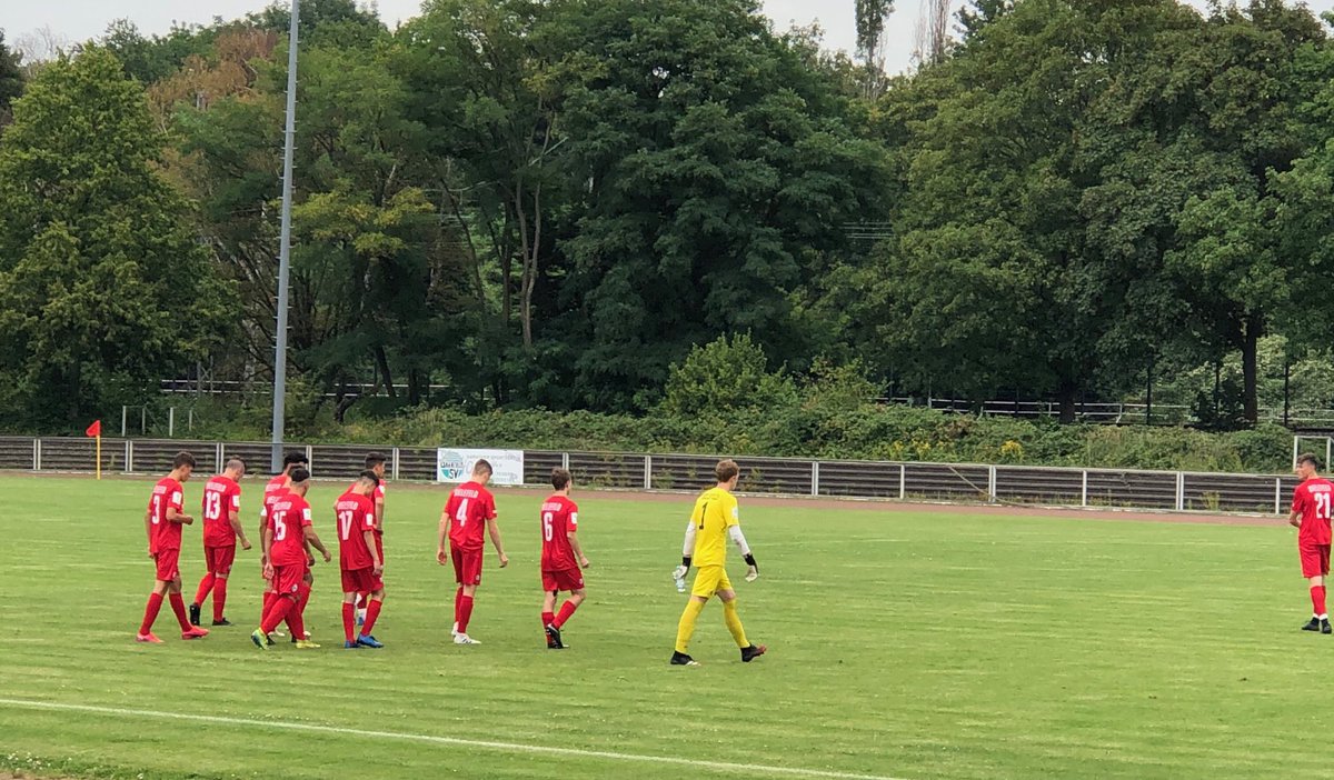 Thrilled to be able to play for DSC Arminia Bielefeld’s u17 Team. Let’s get to work!!!