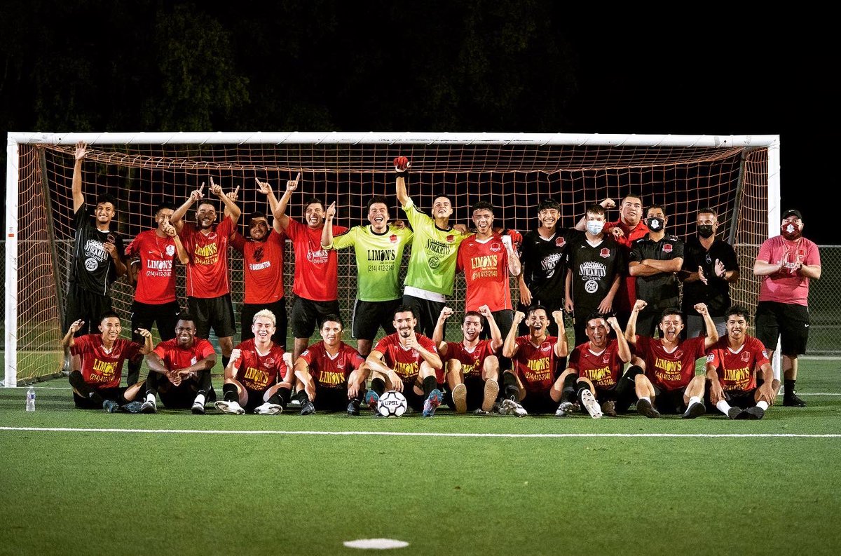 Off to Houston we go!! The boys get the 3-2 win 🆚 Foro in the Central Conference Semi-Finals. What a year it has been for the team. Very thankful for all the support we have received along the way‼️

#WeAreFCH🔴⚫️