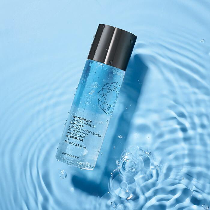 PrplJennifer's tweet photo. Avon’s Waterproof Lip &amp; Eye Makeup Remover - check out this fabulous product! https://t.co/Q5BYQl39u7 and then get yours here: https://t.co/LuduC8wVTj #Avon #Lips #Eyes #MakeupRemover #CleanFace #ItsSoEasy https://t.co/MIEFMSDMt1