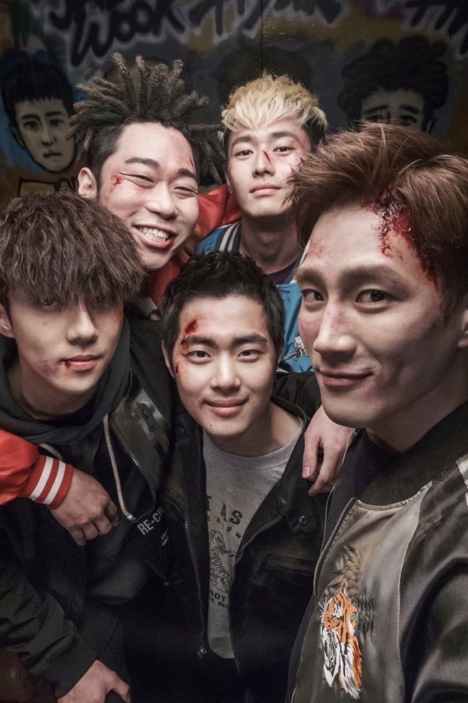 crabiehun's tweet photo. Happy 2nd Anniversary to Dokgo Rewind ❤❤❤❤❤

#2YearsofDokgoRewind #세훈 #SEHUN #엑소세훈 https://t.co/sn0x7xO3dA