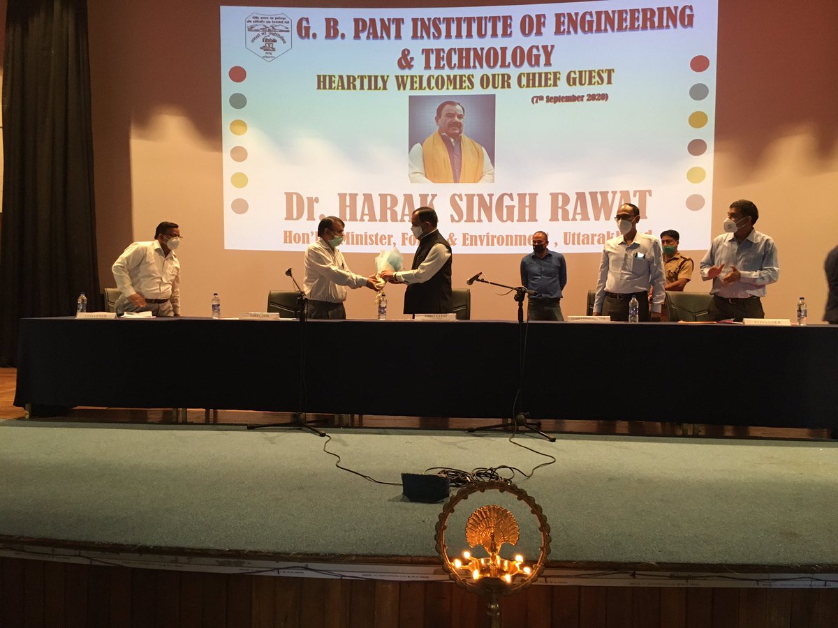 gbpietpauri's tweet photo. @gbpietpauri warm welcomes our chief guest @Drharaksingh ji Hon’ble minister @GovtofUK for joint inaugural ceremony at #MGAuditorium
for
#TEQIPIII
Sponsored
#1weekFDP
in
#Department_of_Mechanical_Engineering
&
#2WeekInternationalFDP
in #Department_of_Electrical_Engineering https://t.co/gNNmyCDsqt
