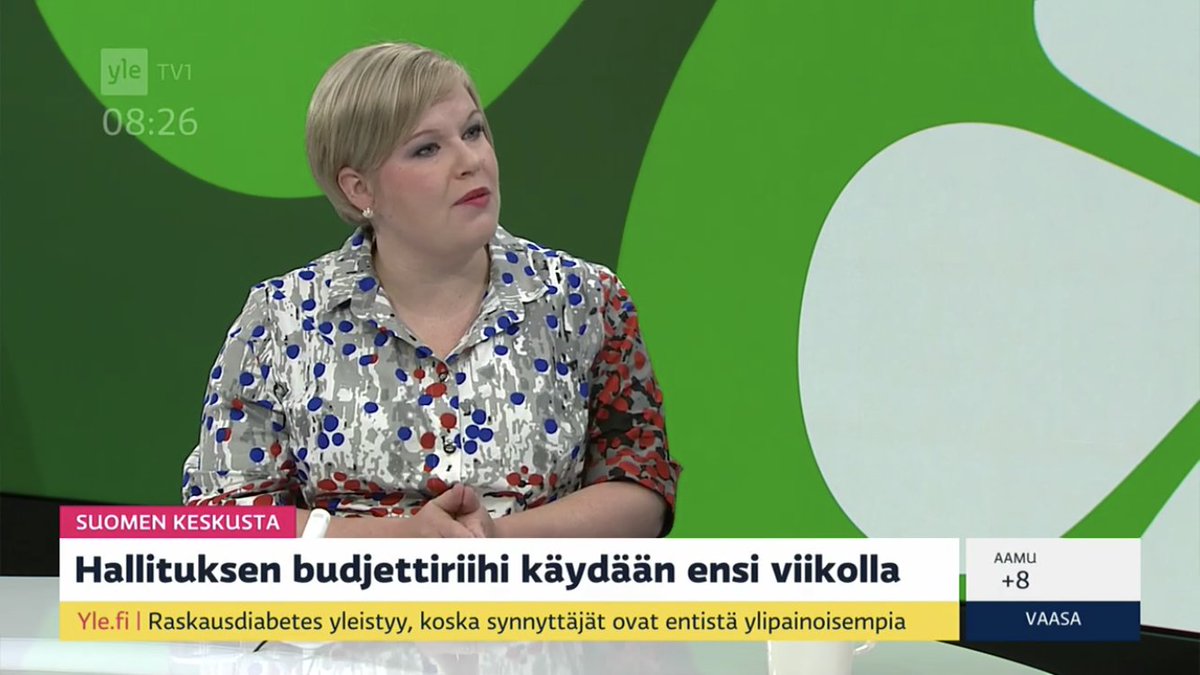 JanneVirolainen's tweet photo. @keskusta’n uudesta puheenjohtajasta @AnnikaSaarikko on näemmä moneksi. Samanaikaisesti kummallakin pääkanavalla. @yleuutiset @MTVUutiset #kaksoset #stuntti #näkyvyys #kannatuksentuplaantuminen https://t.co/3ajQyGETvd