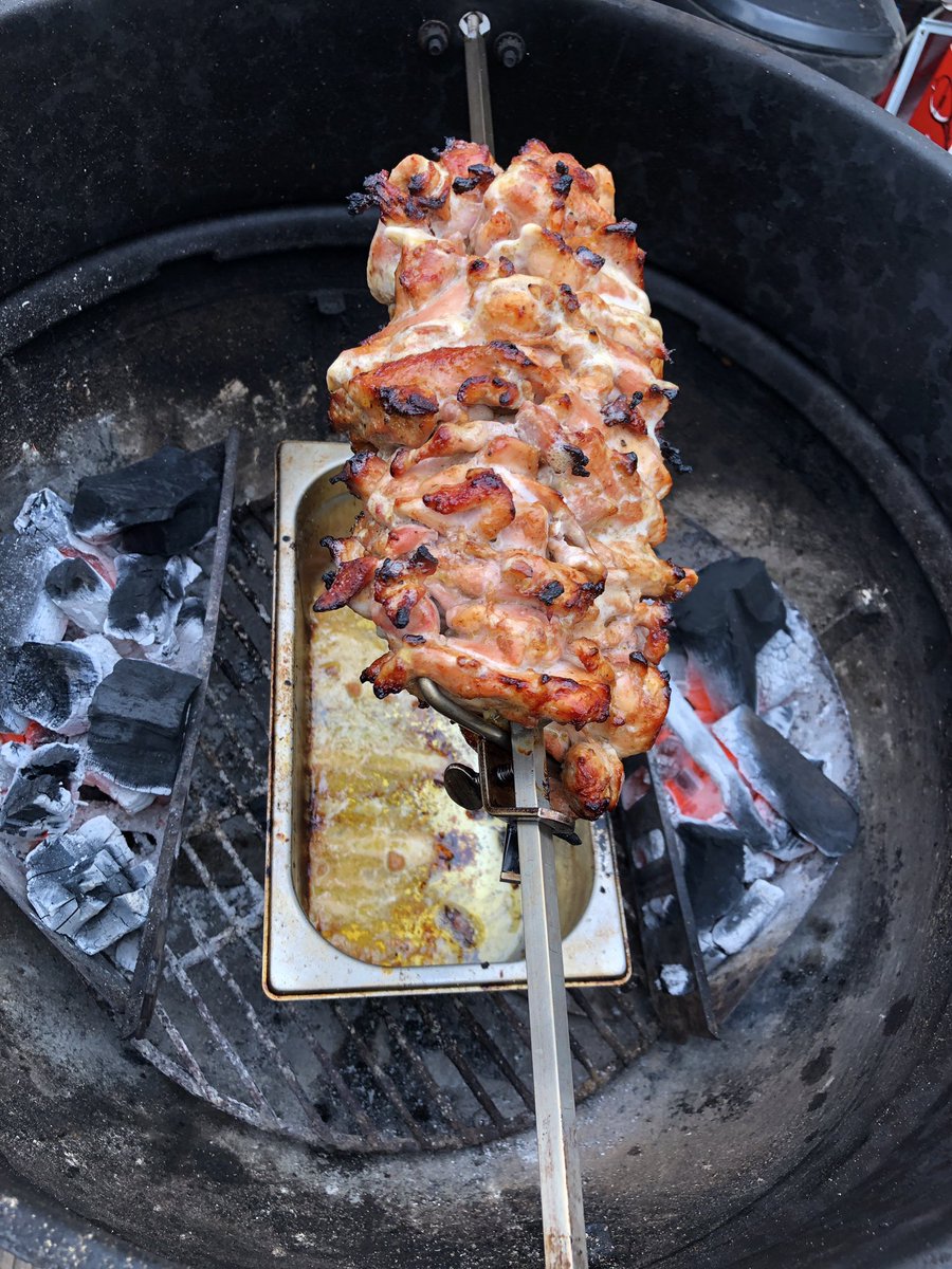 mprsaunders's tweet photo. Good ole Kellybab. ‘Kabab house’ salad & sweet potato fries👊🏼🔥 #kebab #kellybab #webergrills #rotisserie https://t.co/uSYrurUhuP