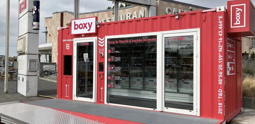 CecileGauffriau's tweet photo. Le conteneur #MagasinAutonome #Boxy assure le snacking de 8.000 travailleurs de #Gennevillier et opte pour le tout connecté made in France inspiré de #Amazongo #NoVendor 
Le #CommerceAmbiant @Echangeur sans flon flon !
Via @AnneLaure_David @lesguer_lionel 
https://t.co/uHqQmqothT https://t.co/McnqSMUYAg