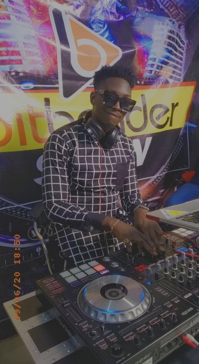 DjTreble's tweet photo. We vibe when Deejays link up 🤟 https://t.co/x8Df0TTgHA