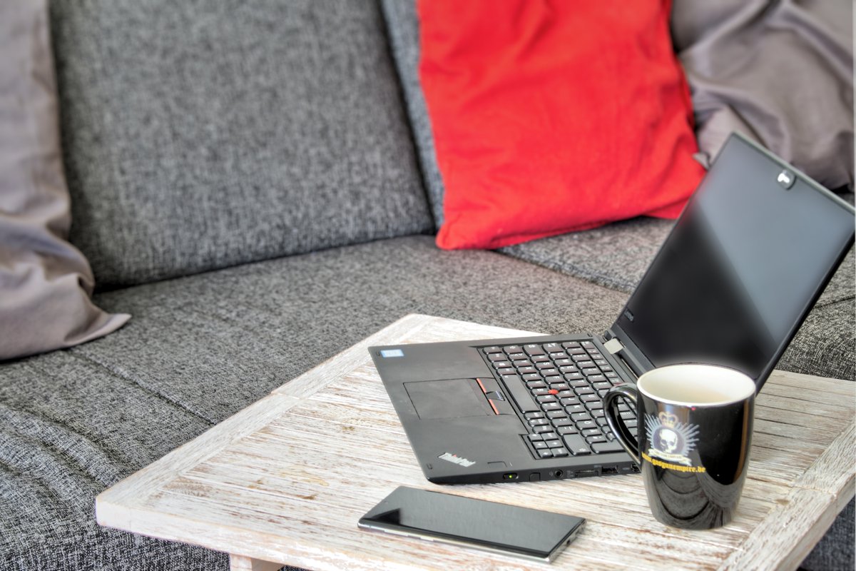 Whether working from home or in the office: The internet is an essential part of our working life.  Increasing transmission speeds and data volumes require high-quality, low-interference cables. ow.ly/hm6l50BfKkV
 #cablemanufacturer #madeingermany