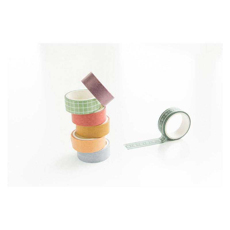 eymhouse's tweet photo. Satu kotaknya berisi total 8 rol masking tape dalam 2 ukuran lebar pita, reguler 1.5 cm dan 3 cm yang lebih lebar. Sudah ada 8 varian tema yang tersedia dengan kombinasi warna yang sudah dipilih agar cocok satu sama lain, tinggal pilih saja mana yang paling kamu suka. https://t.co/SFJJWrxrrI