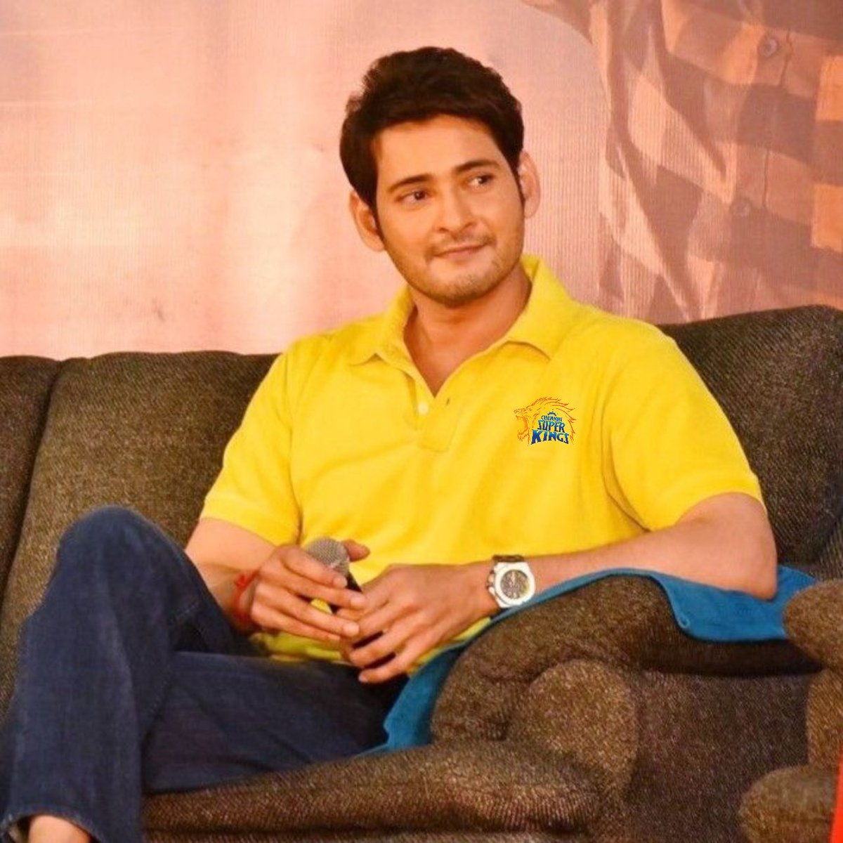 BhplMaheshFC's tweet photo. #SarkaruVaariPaata 
#MaheshBabu https://t.co/6UYYeN4KNP