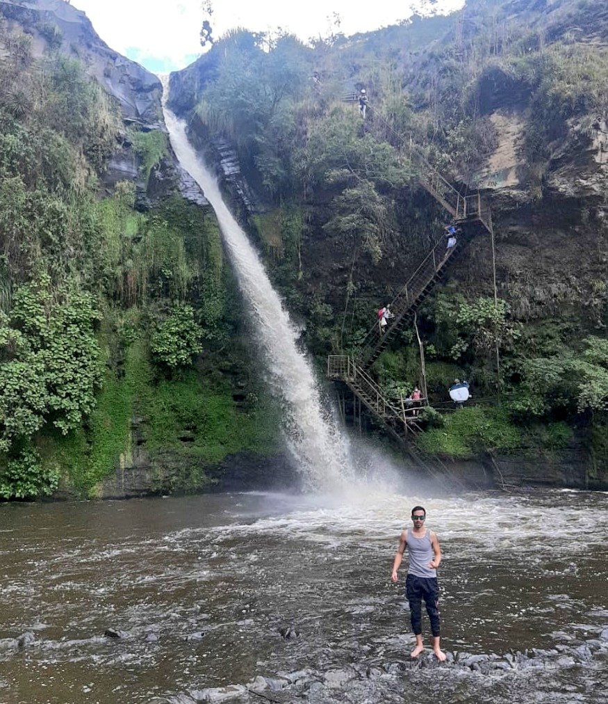 AdriianEG's tweet photo. Ya no me acuerdo de na
Que todo era de colores 🎶 #fotografiandoecuador #allyouneedisecuador #rumibosque #ecuadoramalavida https://t.co/Kw2Kw53xjv