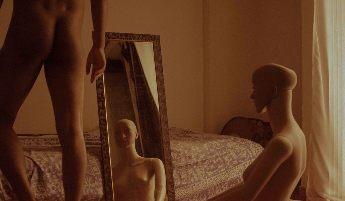 thevibe_me's tweet photo. Void Within Four Walls – An Isolation Photoessay by TheDannyGuy

Read now! https://t.co/xNxWUkQehx

#nude #nudephotography #naked #art #artist #photography #nsfwconcept #artistsoninstagram #artoftheday #photographylovers #photographylife #photographyart #thevibe https://t.co/X4RN8AaWTi