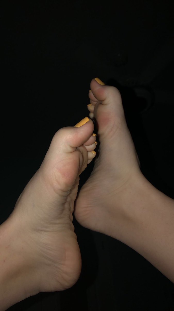 alissaa200's tweet photo. #Feetfettish #Feet #toes #feetpics #feetpicsforsale #sellingfeet #sellingfeetpics #fetish #soles #scrunchedsoles #footworship #footfetish #footsex #footing #footgoddess #findomme #footfindom #findomgoddess #footporn #feetvideos #feetpictures #softsoles #oilysoles #tickle #yellow https://t.co/SgxRFFNo1k