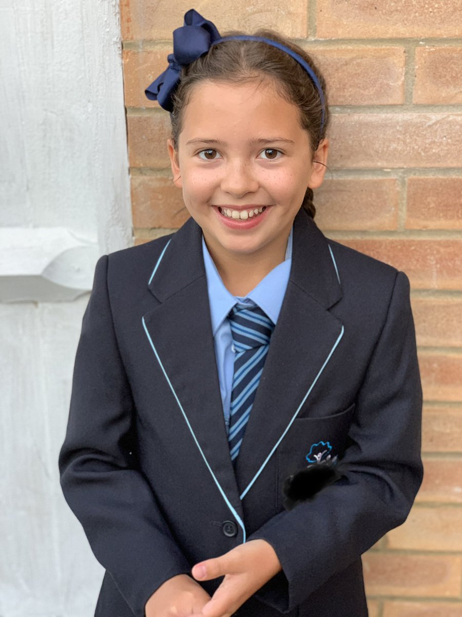 sarahbookertv's tweet photo. My little Ellie all grown up 💕 🥰starting secondary school today 😊 where does the time go?! #firstdayofsecondaryschool #firstdayofschool #backtoschool #proudmummy ☺️ https://t.co/HWy1RdWO3m