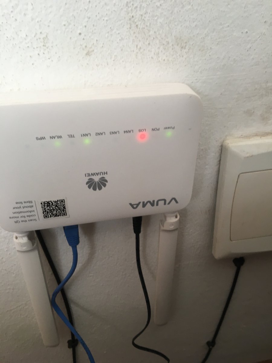 beckycnc's tweet photo. @vumatel Good morning no it hasn’t. It’s still flashing Red https://t.co/os2tmXqQwe