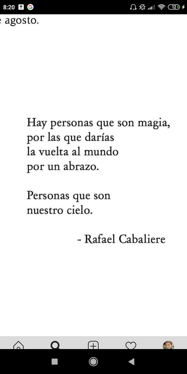 charlyefe1979's tweet photo. Esta mierda ha ganado el premio Espasa de Poesía. 20000e. Y como este muchísimos más con su poesía de sobres de azúcar y su estantería en la casa del libro. Alguien les rió las gracias y están proliferando. Cansinos mojabragas hay una trinchera infinita entre la poesía y vosotros https://t.co/r8qmo6QPk7