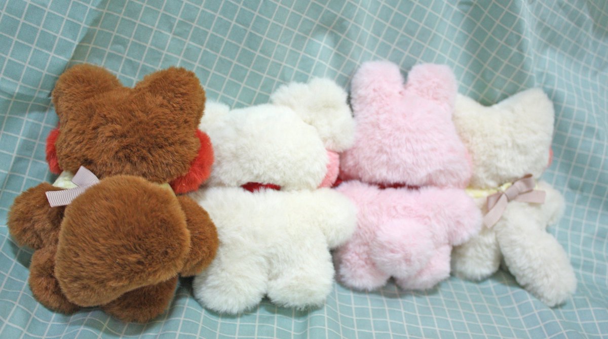 입꼬리 작가님 커미션