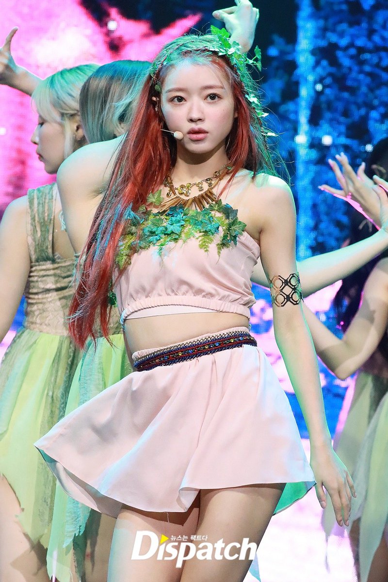 candyojung's tweet photo. look at herrrrr my beautiful fairy 🧚‍♀️ https://t.co/toHh5pC8MN