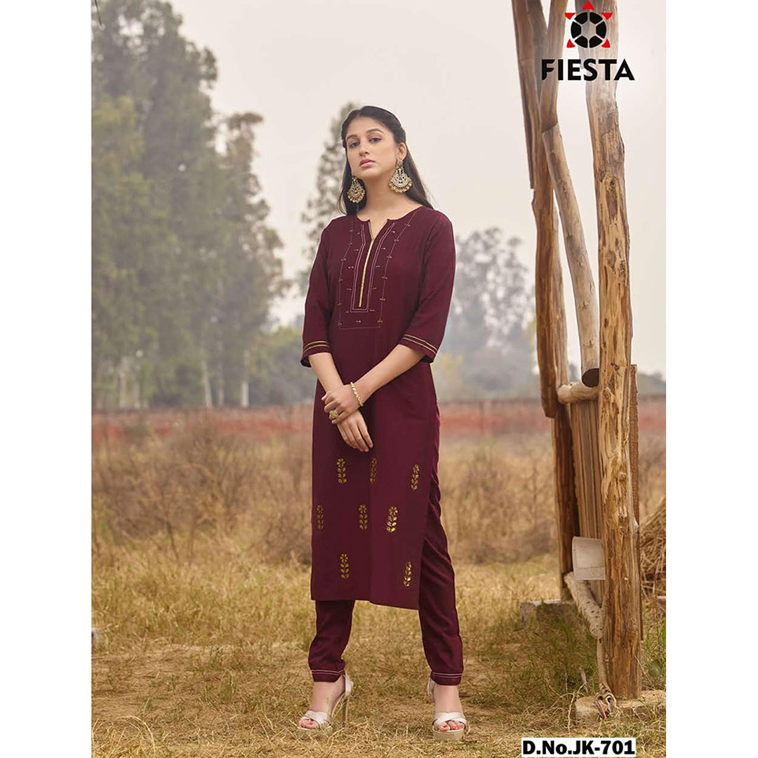 TextileNow's tweet photo. "Mahal" dresses are having delicate gota #embroidery with unique stitching techniques which makes a garment charismatic.
#textilenow #surattextile #kurtilover #kurtidesign #kurtiwholesale #readytowear #newcollection #bestqualityproduct #trendingsuit #plazzoset #kurtiwholesale https://t.co/TTwu1WmnA2