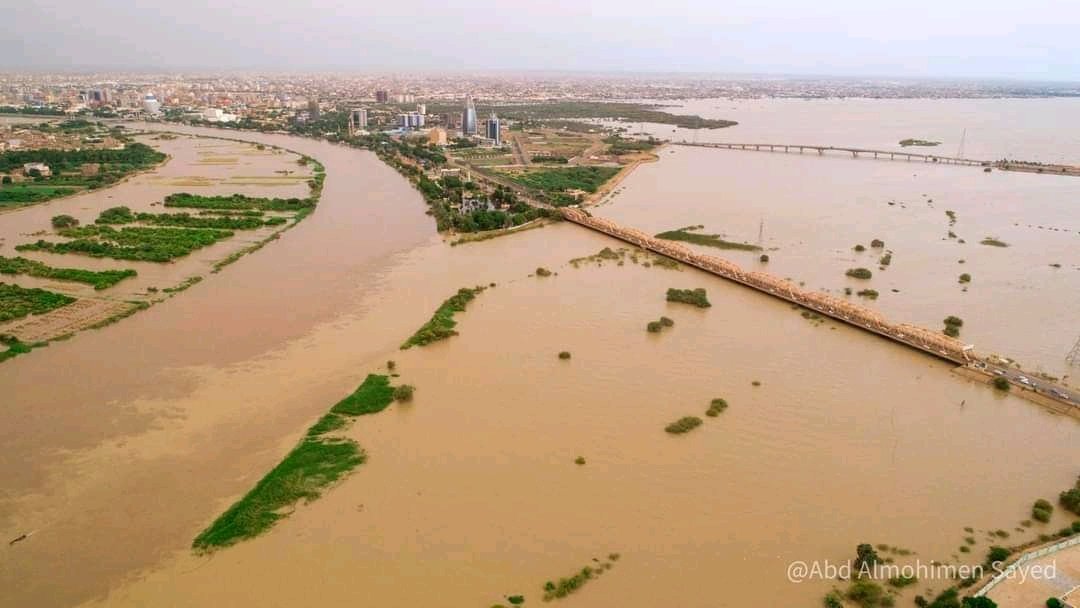 abu_elshami's tweet photo. اللهم احفظ اهلي في السودان 
#فيضان_السودان2020 
#السودان 
#من_قلبي_سلام_للخرطوم https://t.co/jOfqrgaVMb