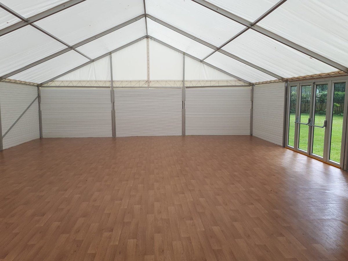 CrockersMarquee's tweet photo. It’s #BackToSchool 🧑🏽‍🎓for most pupils now, and our #Marquees are helping to create more space for students and staff alike. From classrooms to recreational areas. Check these out 👇🏼#MarqueeManufacturing #TemporaryStructures #EducationalSettings https://t.co/0OgkVn3QFa