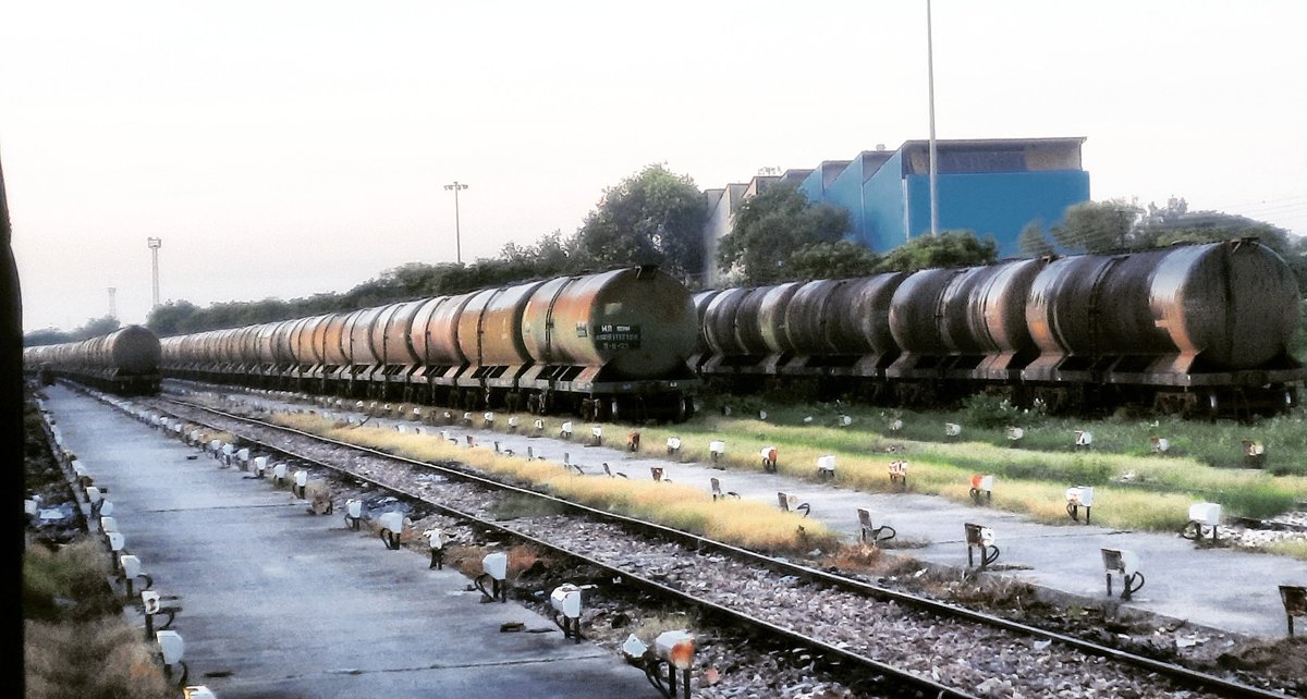trainmanager_'s tweet photo. https://t.co/0Wk9qs3051