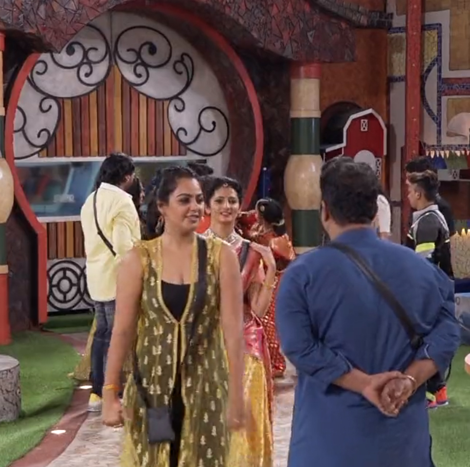 TeamMonal's tweet photo. #MonalGajjar  #BiggBossTelugu4  #TeamMonalGajjar #TeamMonal #BiggBoss4Telugu #BiggBoss4 @Gajjarmonal https://t.co/fpFfamvBvF
